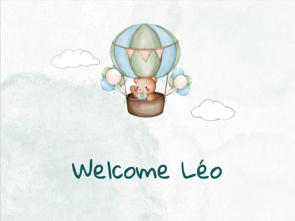 Birth announcement template with a hot-air balloon